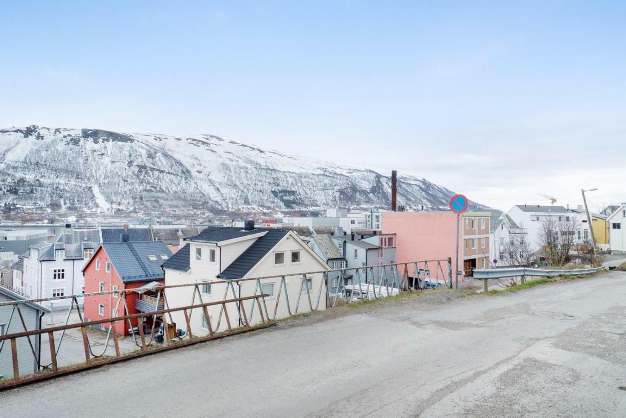 Bramy Apartments The Cozy View Tromsø Buitenkant foto